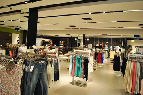 平乐商场里的店面怎么装修？